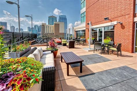 hilton garden inn nashville downtown reviews